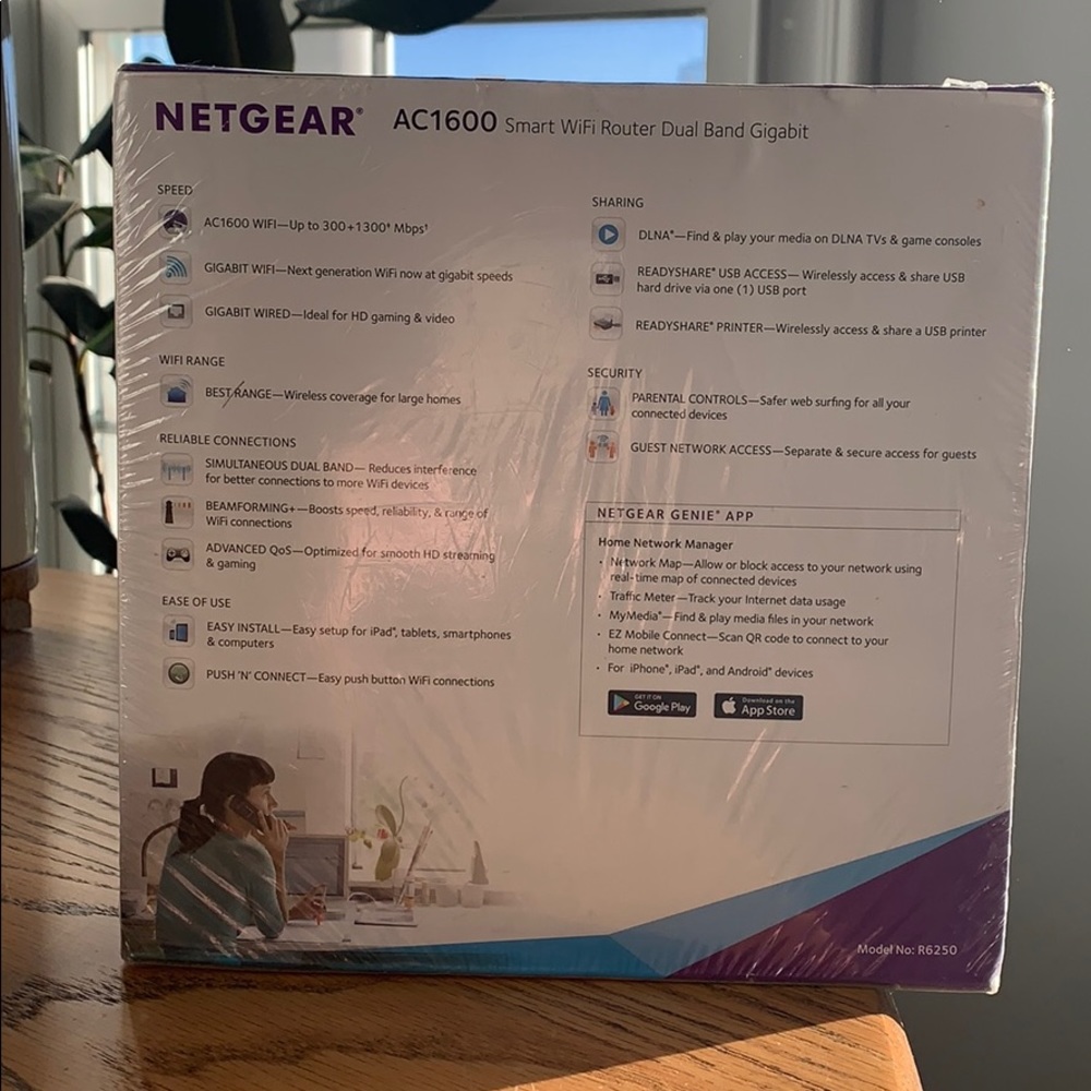 Netgear AC1600 smart WiFi Router - Picture 3 of 4